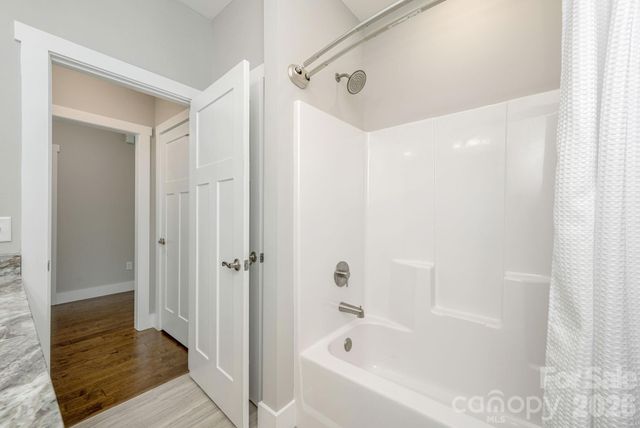 36 Windy Acres Knoll Drive, Hendersonville, NC 28792