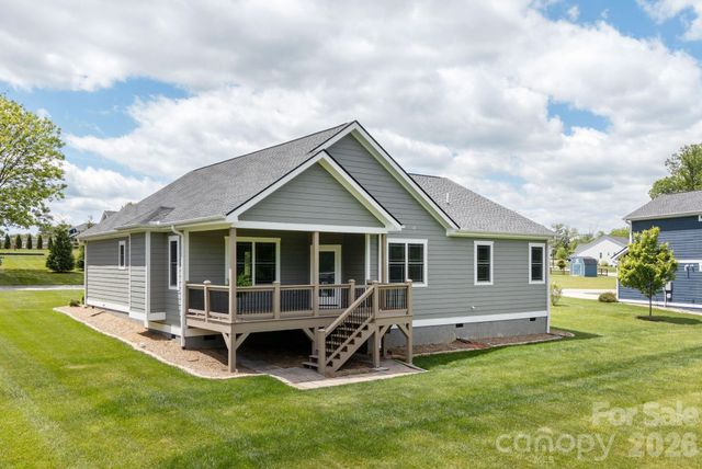 36 Windy Acres Knoll Drive, Hendersonville, NC 28792