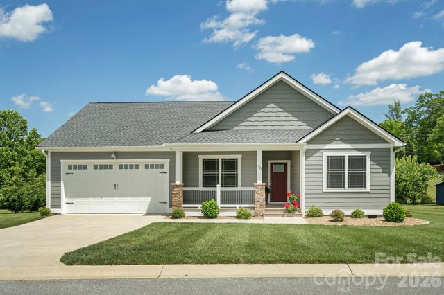 36 Windy Acres Knoll Drive, Hendersonville, NC 28792