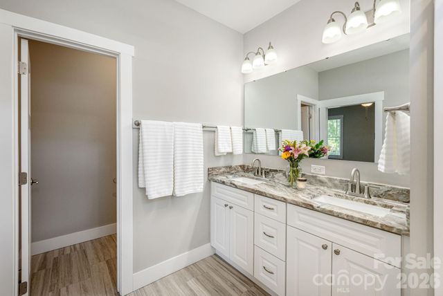 36 Windy Acres Knoll Drive, Hendersonville, NC 28792