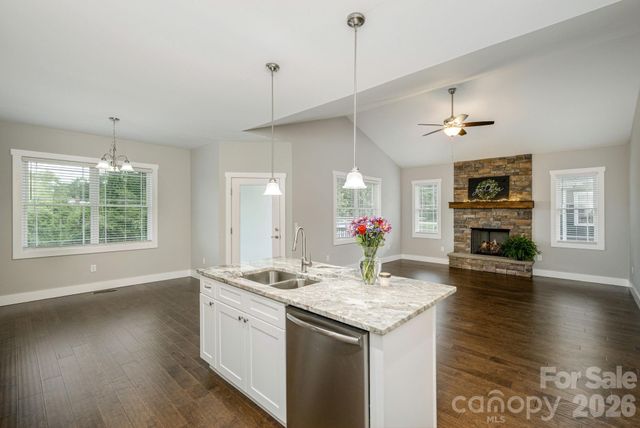 36 Windy Acres Knoll Drive, Hendersonville, NC 28792