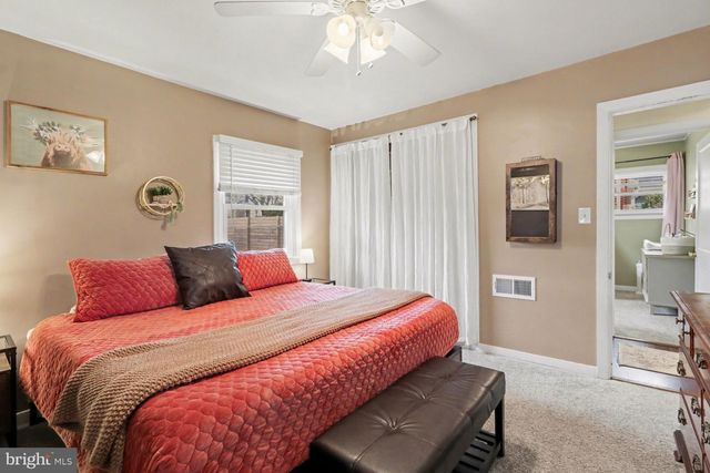 3593 N 4TH ST, Harrisburg, PA 17110