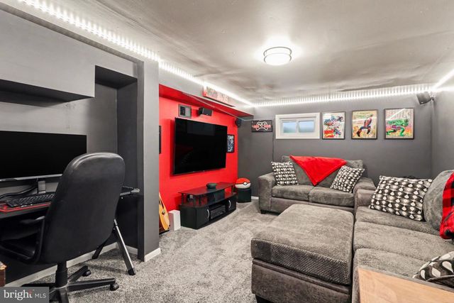 3593 N 4TH ST, Harrisburg, PA 17110