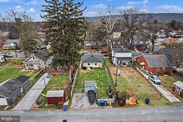 3593 N 4TH ST, Harrisburg, PA 17110