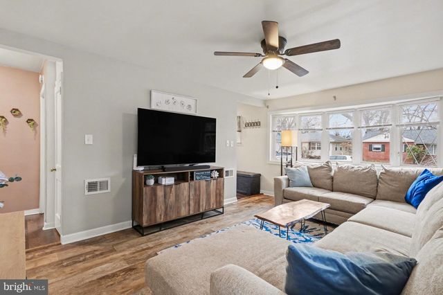 3593 N 4TH ST, Harrisburg, PA 17110