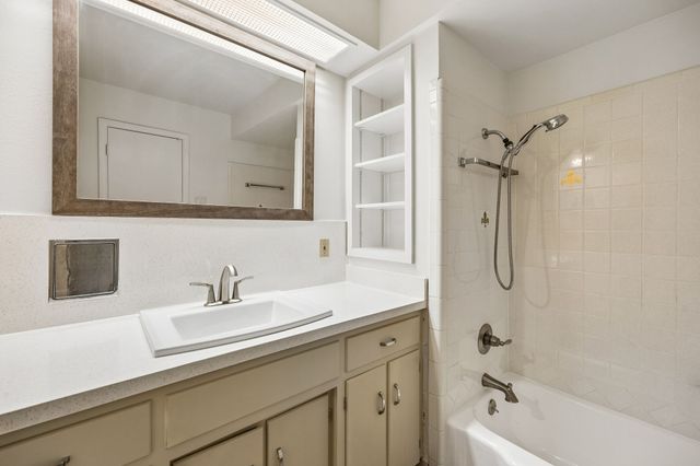 1106 Lady Lane, Duncanville, TX 75116