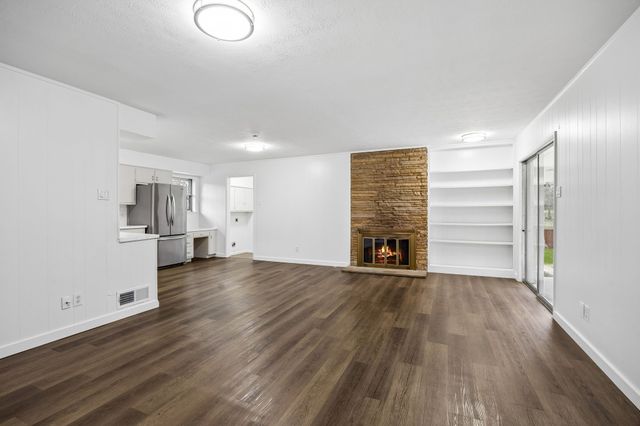 1106 Lady Lane, Duncanville, TX 75116