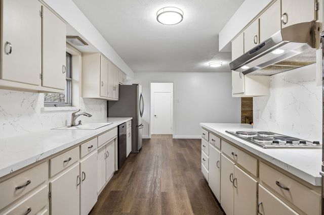 1106 Lady Lane, Duncanville, TX 75116