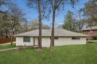 1106 Lady Lane, Duncanville, TX 75116