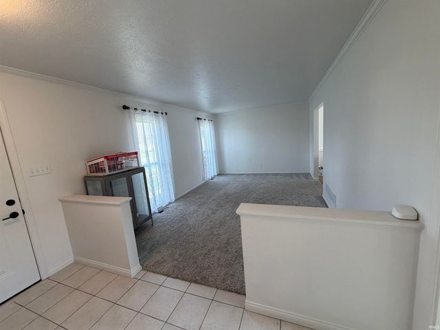 1834 Crabtree Lane, Elkhart, IN 46514