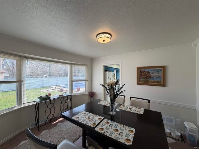 1834 Crabtree Lane, Elkhart, IN 46514