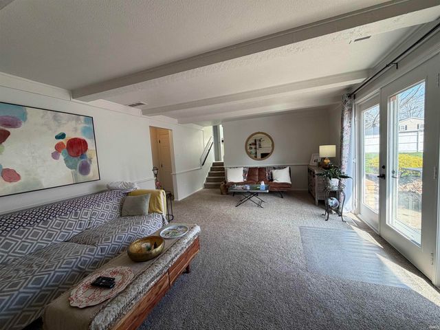 1834 Crabtree Lane, Elkhart, IN 46514