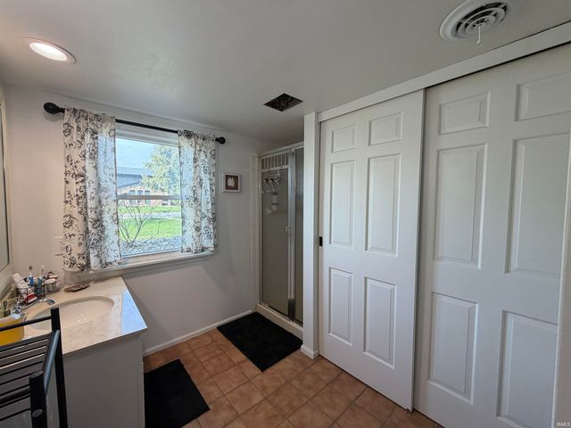 1834 Crabtree Lane, Elkhart, IN 46514