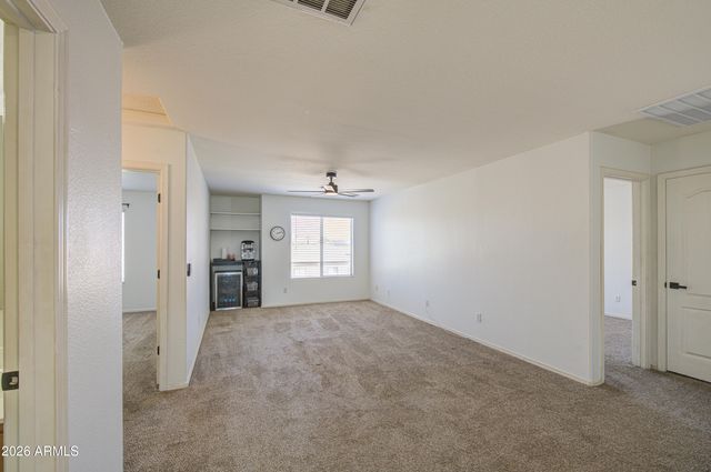 30084 N DESERT WILLOW Boulevard, San Tan Valley, AZ 85143
