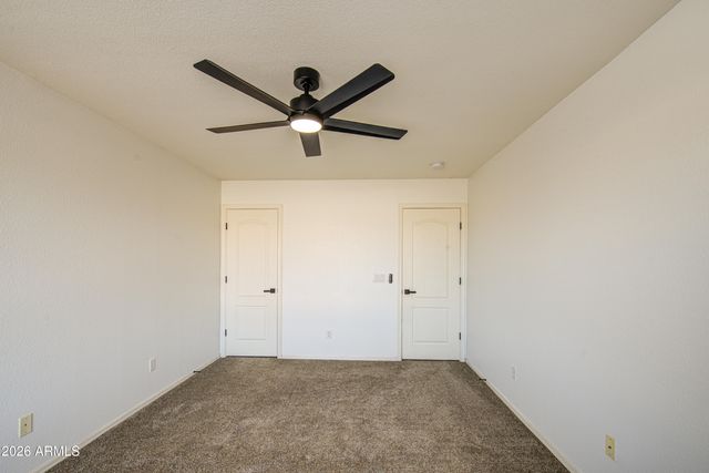 30084 N DESERT WILLOW Boulevard, San Tan Valley, AZ 85143