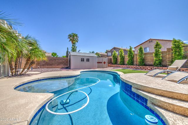 30084 N DESERT WILLOW Boulevard, San Tan Valley, AZ 85143