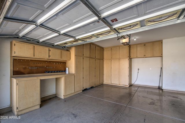 30084 N DESERT WILLOW Boulevard, San Tan Valley, AZ 85143