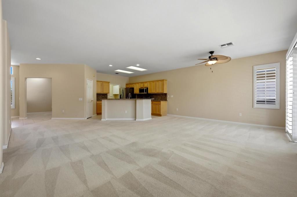 Image 8 of property listing at 78964 Stansbury Court, Palm Desert, CA 92211