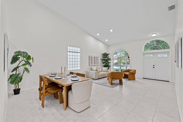 5954 NW 74th Street, Parkland, FL 33067