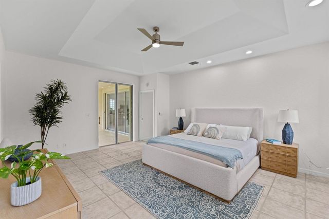 5954 NW 74th Street, Parkland, FL 33067