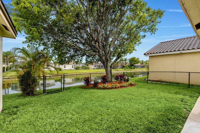 5954 NW 74th Street, Parkland, FL 33067