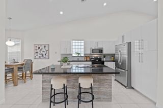 5954 NW 74th Street, Parkland, FL 33067