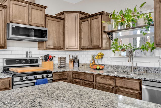 12614 MARK TWAIN Avenue, El Paso, TX 79928