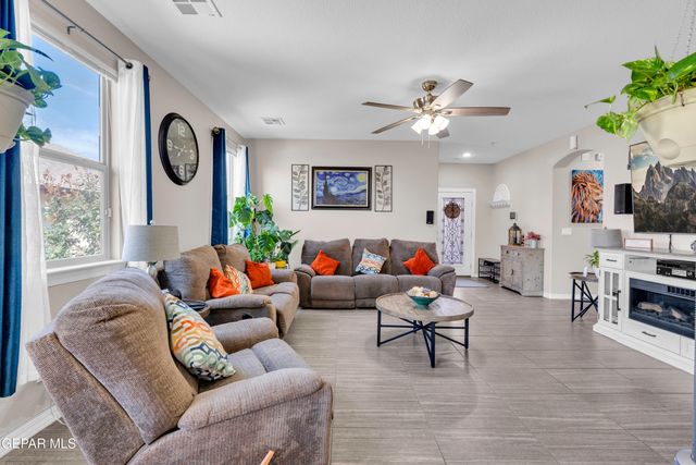 12614 MARK TWAIN Avenue, El Paso, TX 79928