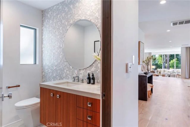 4909 Calvin, Tarzana, CA 91356