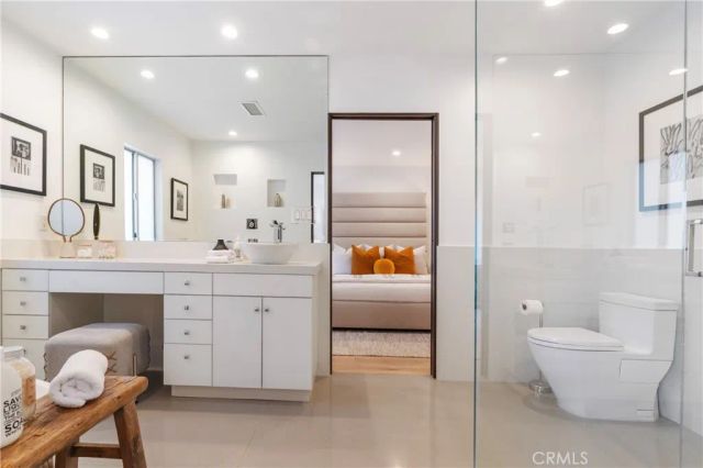 4909 Calvin, Tarzana, CA 91356