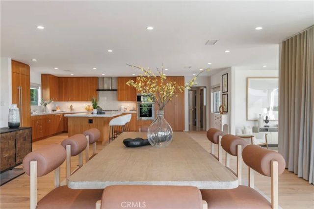 4909 Calvin, Tarzana, CA 91356