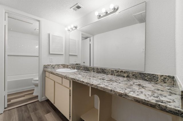 781 Country Place Drive 2083, Houston, TX 77079