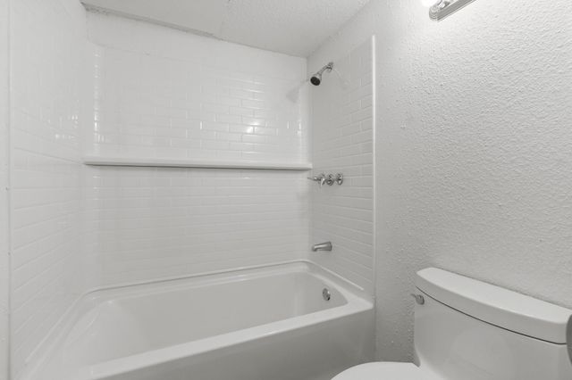 781 Country Place Drive 2083, Houston, TX 77079