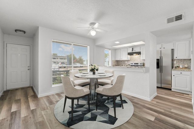 781 Country Place Drive 2083, Houston, TX 77079