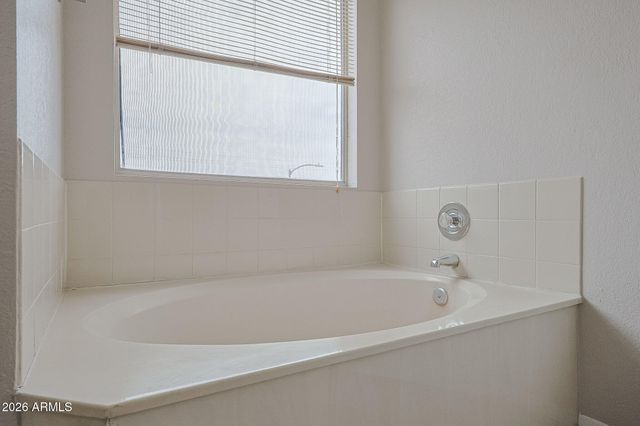6910 N 78TH Avenue, Glendale, AZ 85303