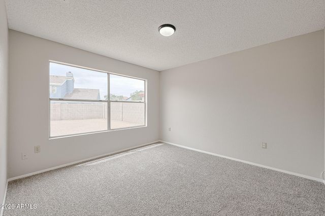 6910 N 78TH Avenue, Glendale, AZ 85303