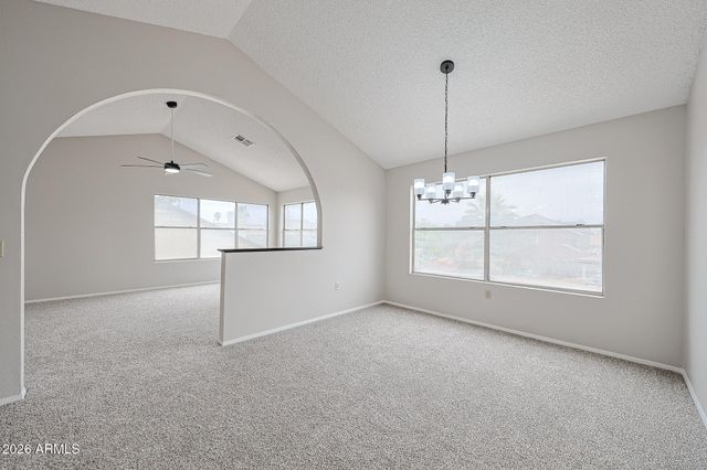 6910 N 78TH Avenue, Glendale, AZ 85303
