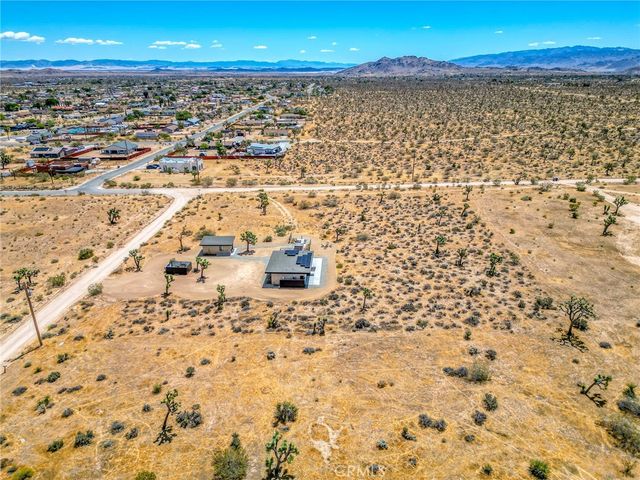 3920 Warren Vista, Yucca Valley, CA 92284