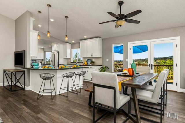 3027 Saddle View Ct, Auburn, CA 95602