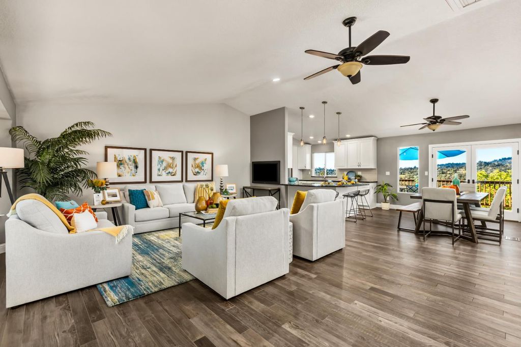 3027 Saddle View Ct, Auburn, CA 95602
