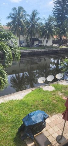 1401 NE 57TH Place 8, Fort Lauderdale, FL 33334