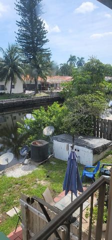 1401 NE 57TH Place 8, Fort Lauderdale, FL 33334
