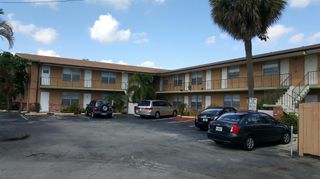 1401 NE 57TH Place 8, Fort Lauderdale, FL 33334