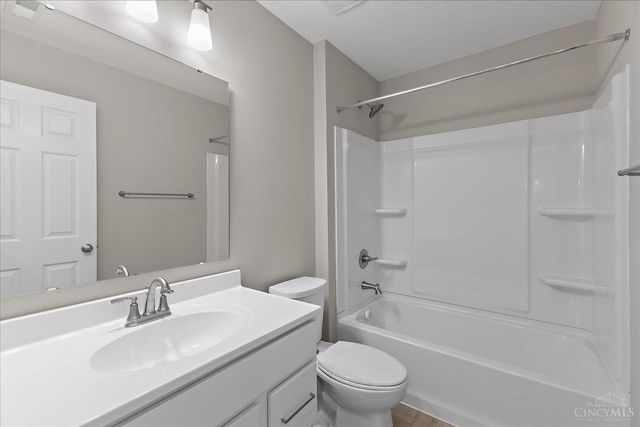 417 Bethpage Way, Turtle Creek Twp, OH 45036