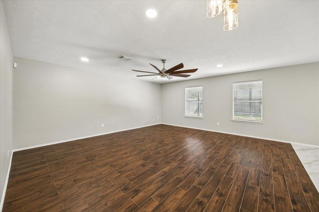 3630 Rowlock Vine Drive, Houston, TX 77084
