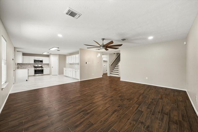 3630 Rowlock Vine Drive, Houston, TX 77084