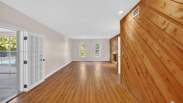 9131 SW 178th Ter, Palmetto Bay, FL 33157