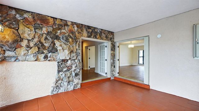 9131 SW 178th Ter, Palmetto Bay, FL 33157