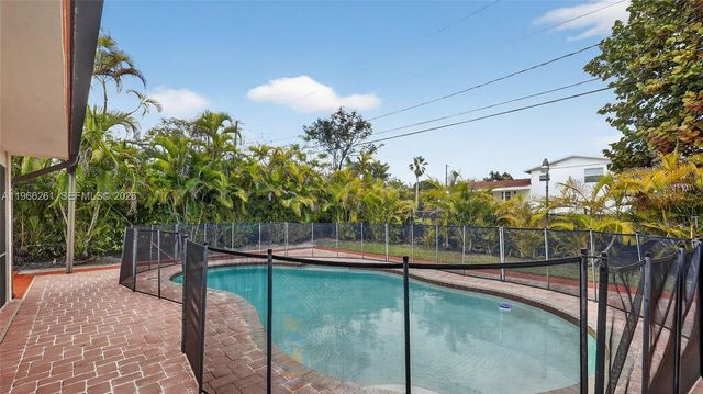 9131 SW 178th Ter, Palmetto Bay, FL 33157