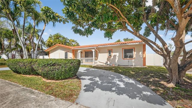 9131 SW 178th Ter, Palmetto Bay, FL 33157